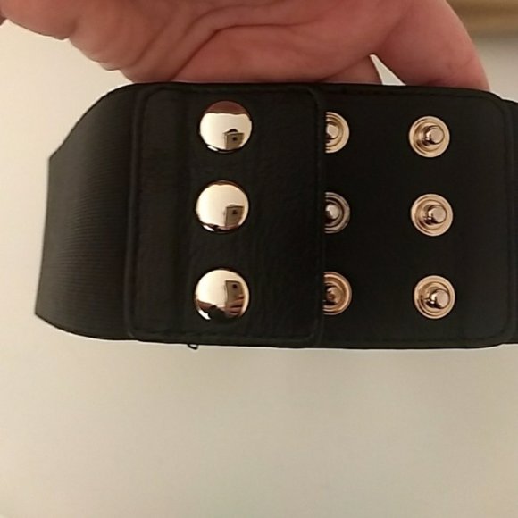 Black Leather Waist Belt - Picture 4 of 4